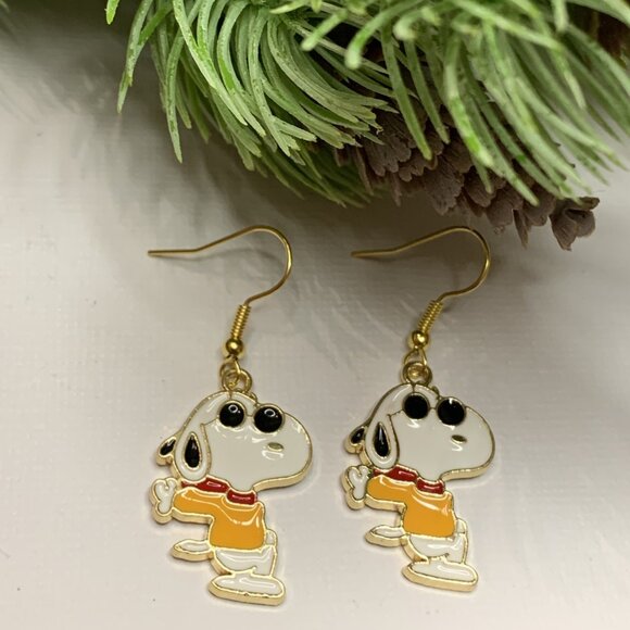 Snoopy Earring, Peanuts Earring, Snoopy Jewelry, Joe Cool Earring, Gift Idea - Picture 3 of 5